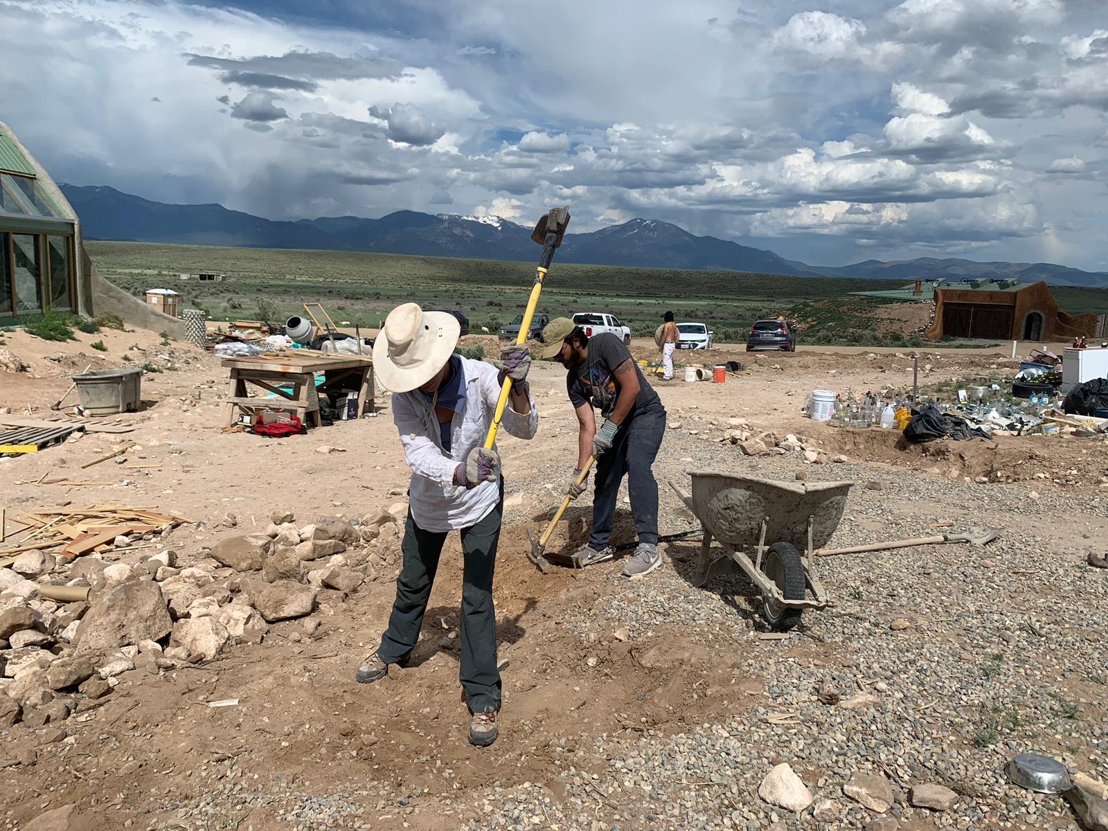 Earthship Biotecture