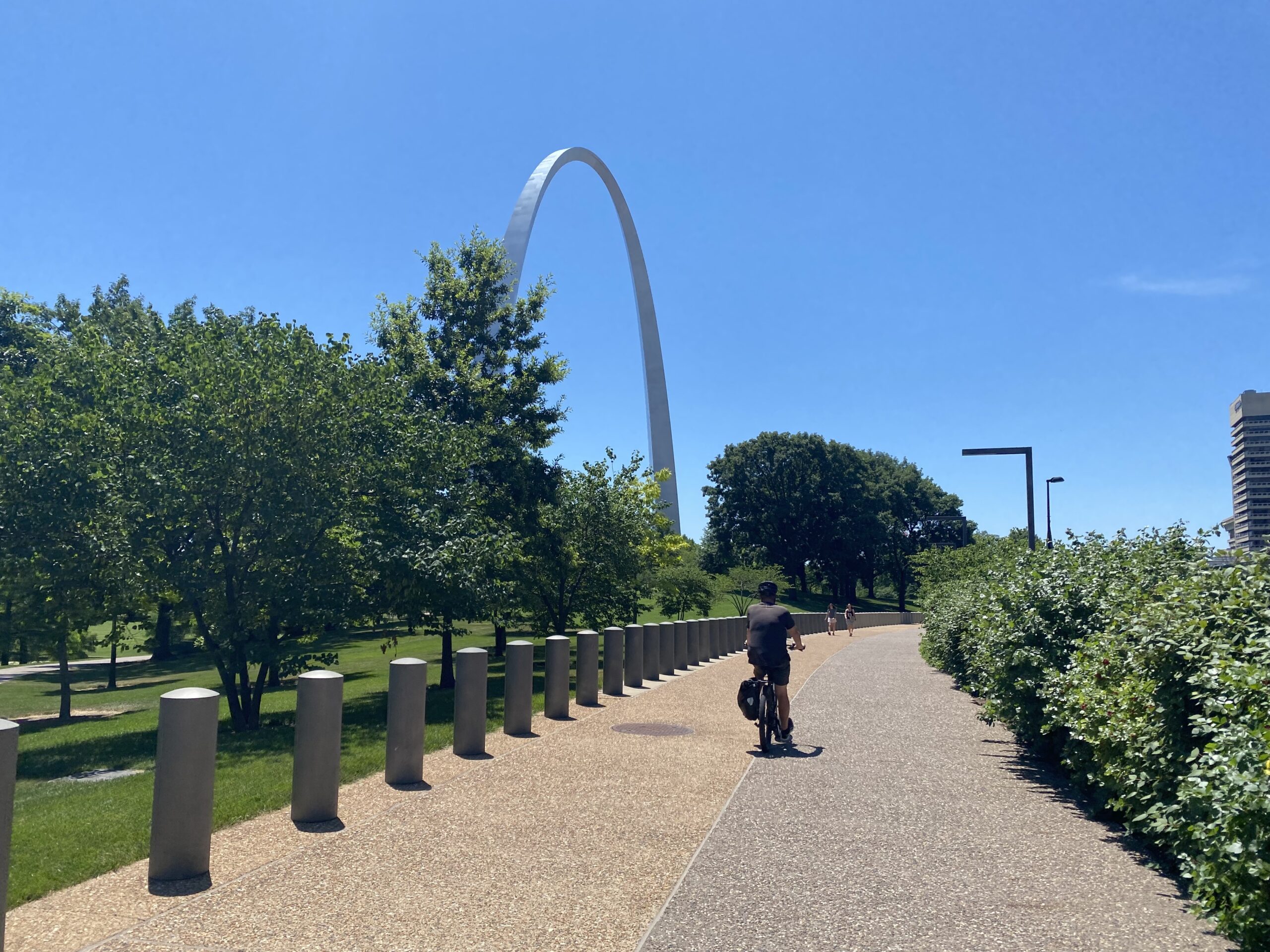 Betting on Gateway Arch